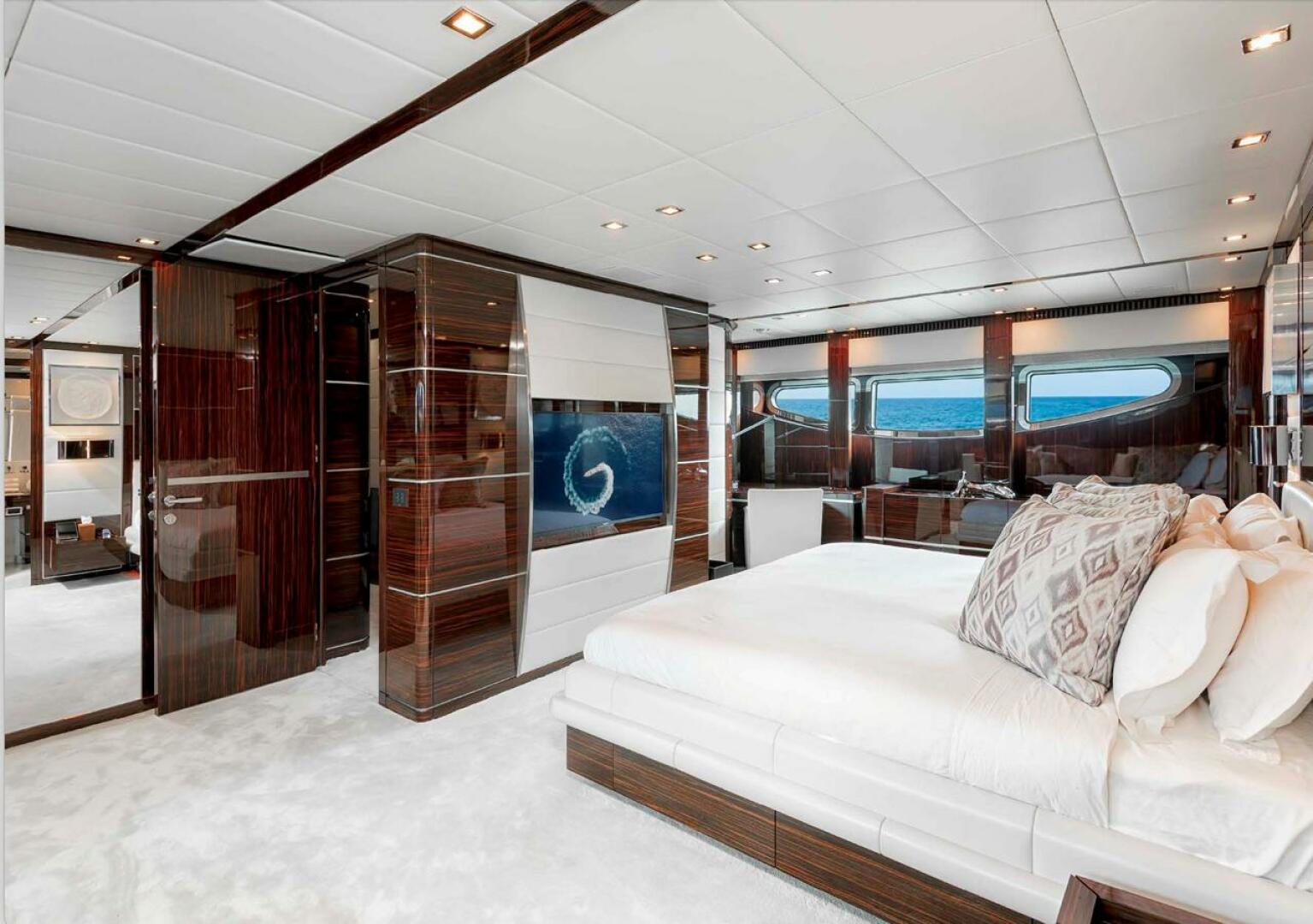 2012 Arno Leopard - Image 6
