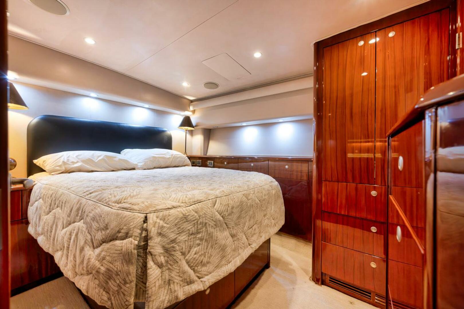 2007 Viking 52 Sport Coupe - Image 30