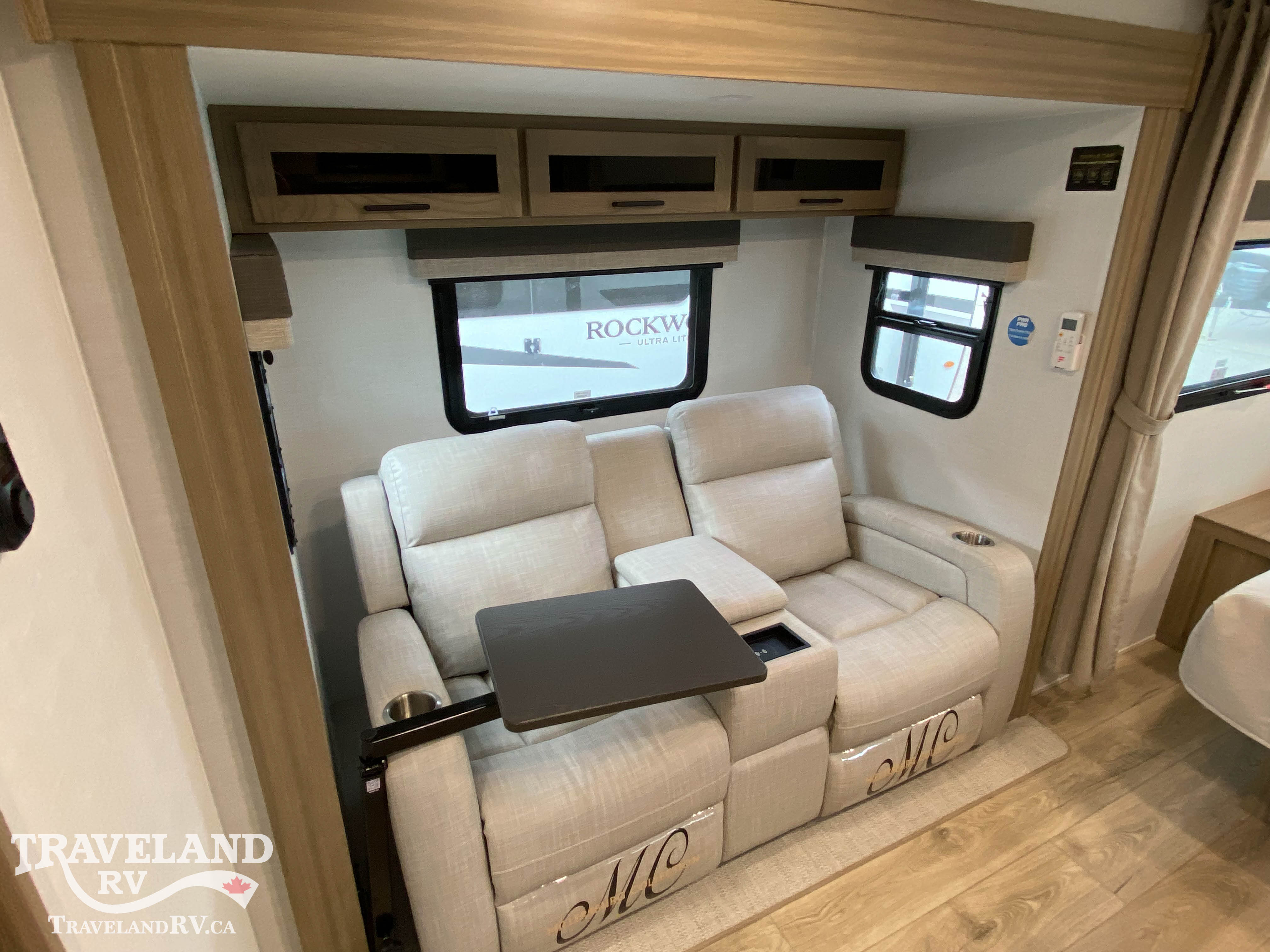2027 Forest River Rockwood Mini Lite 2205S - Image 8