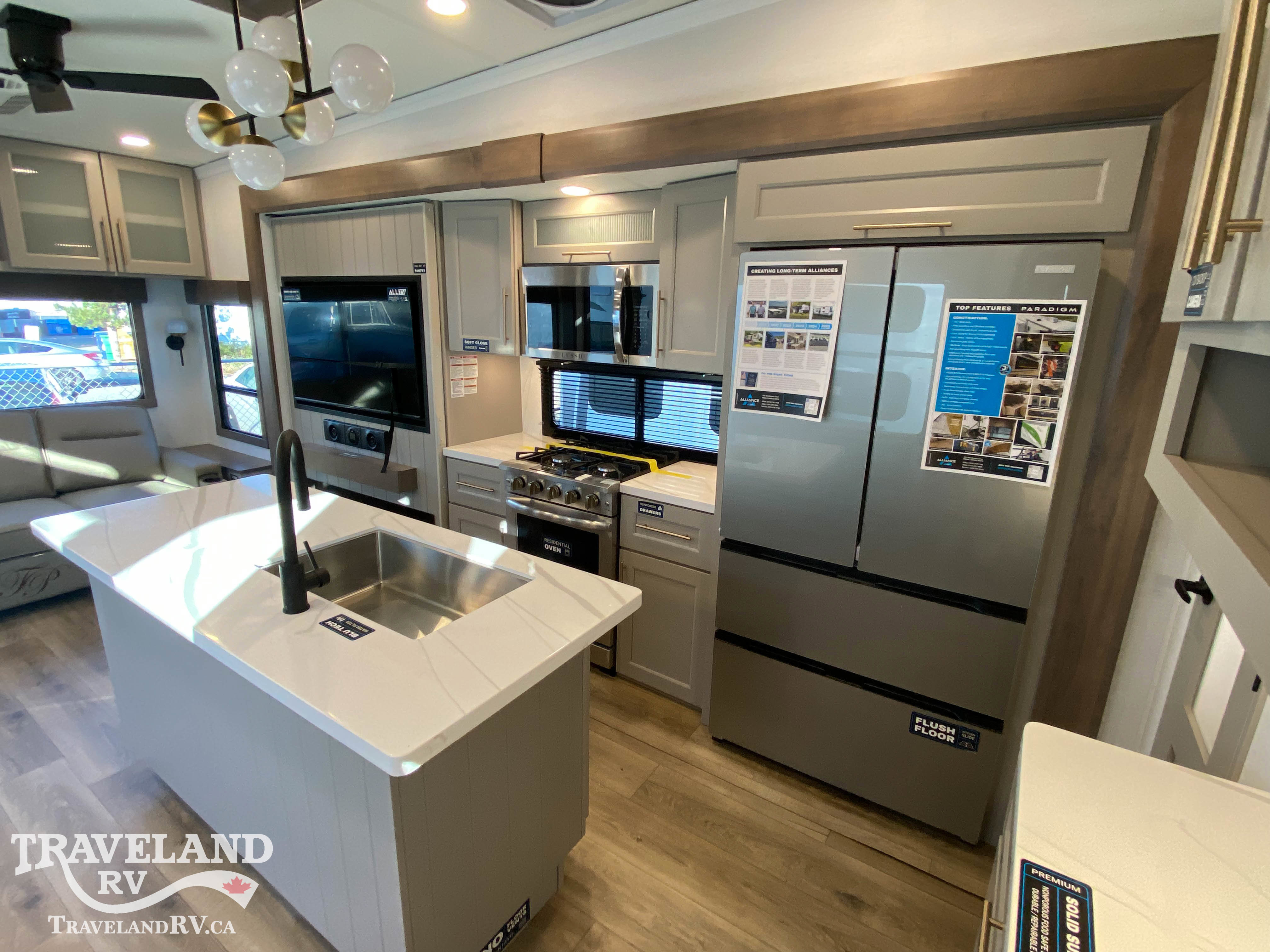 2026 Alliance RV PARADIGM 310RL - Image 7