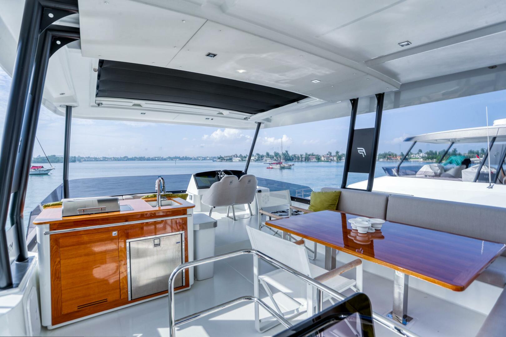 2022 Fountaine Pajot MY6 - Image 74