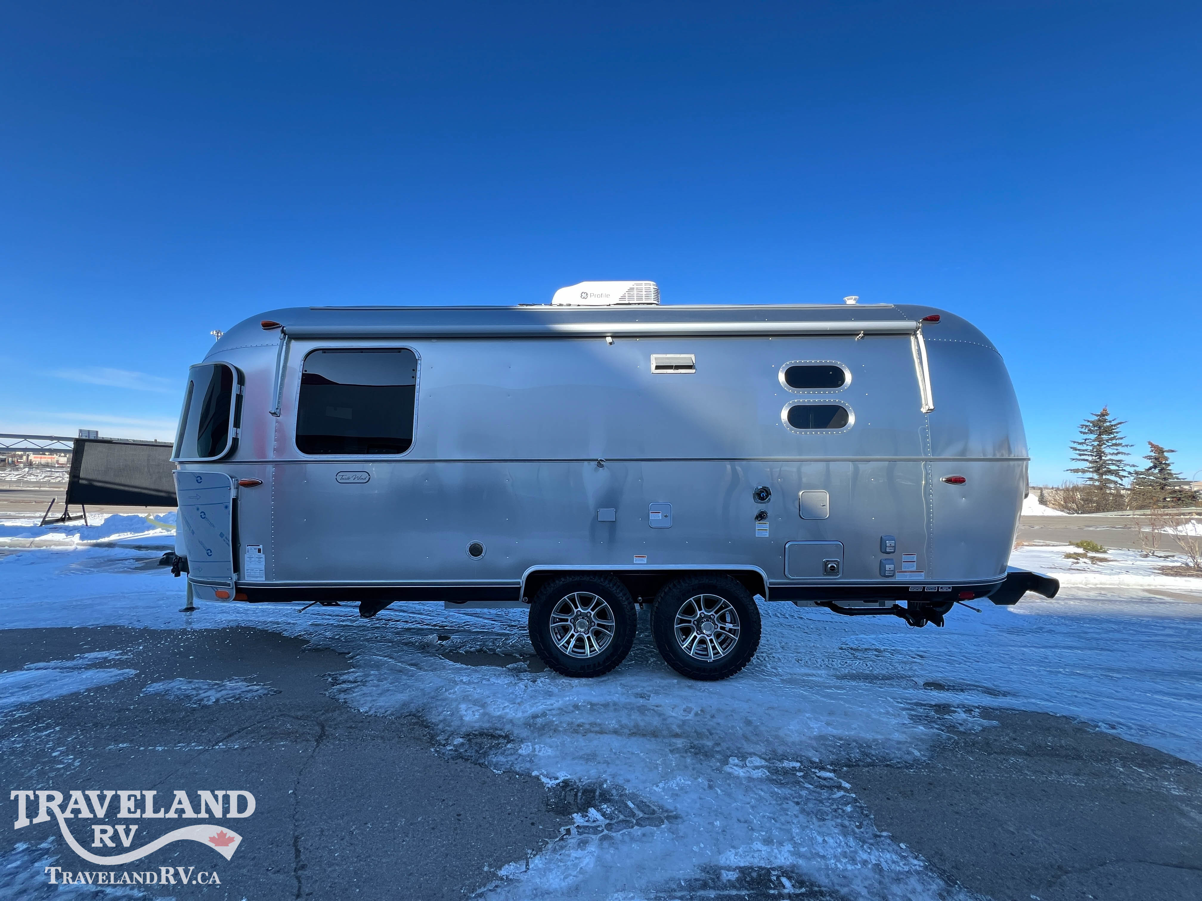 2026 Airstream Trade Wind 23FBQ - Image 6