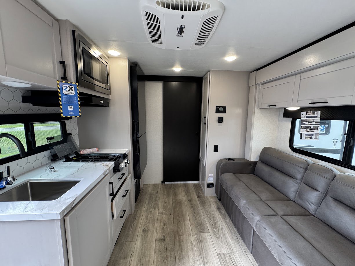 2026 JAYCO JAY FEATHER AIR 18FBS - Image 43
