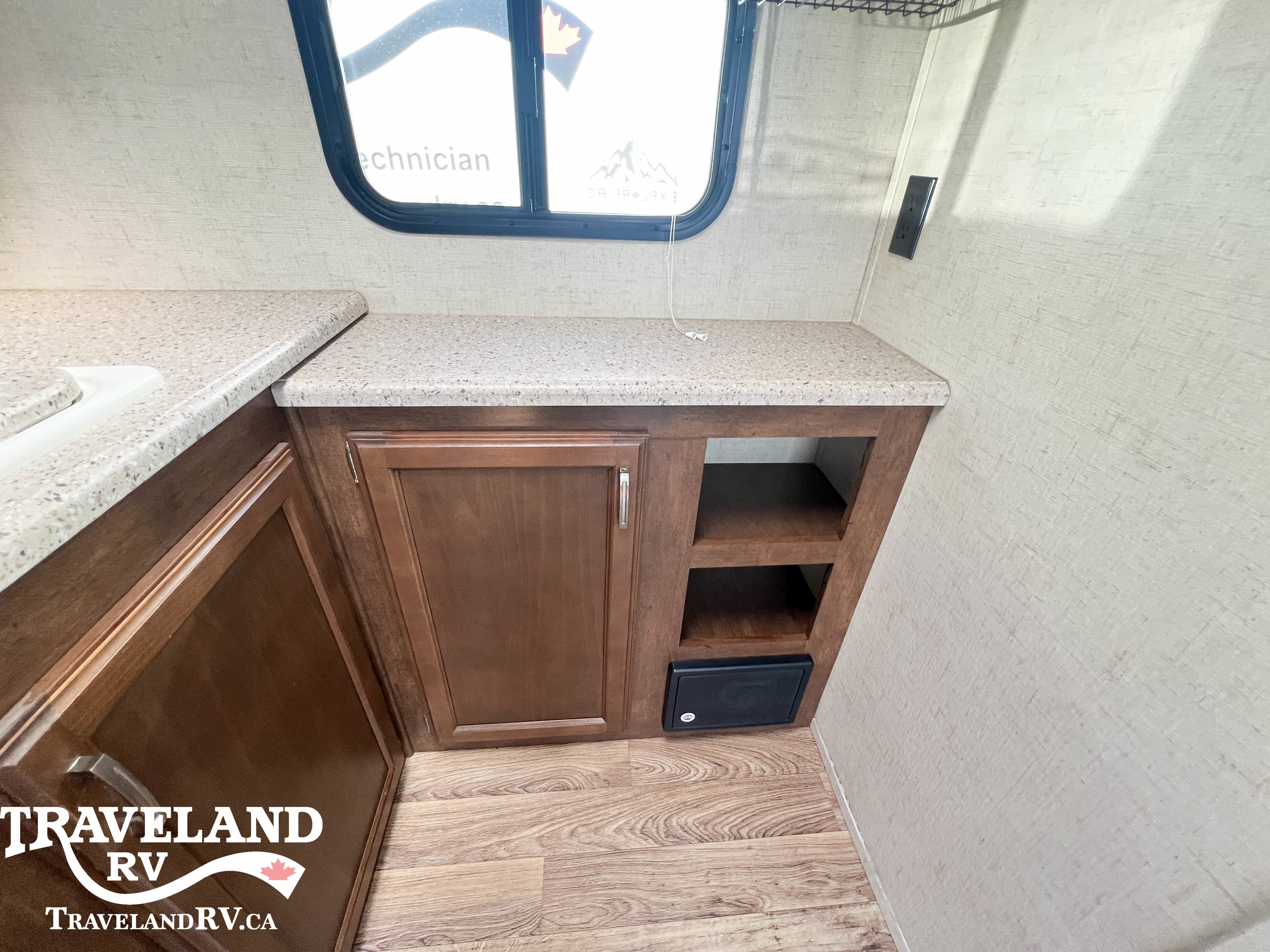 2017 Venture RV Sonic Lite SL149VML - Image 14