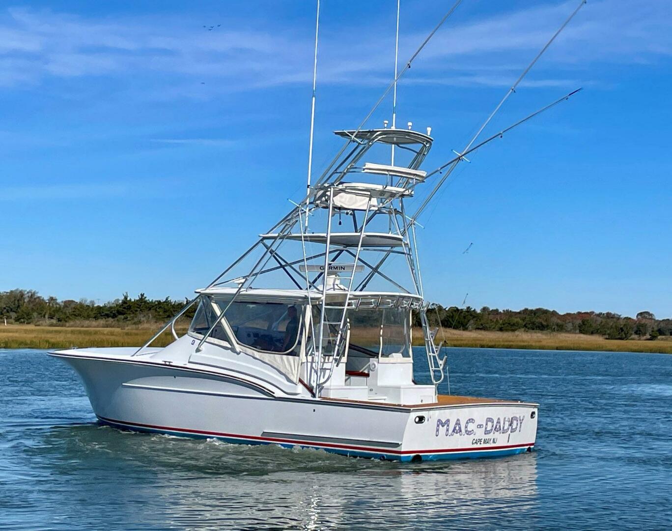 2005 Custom Carolina 40 DeSanti - Image 62