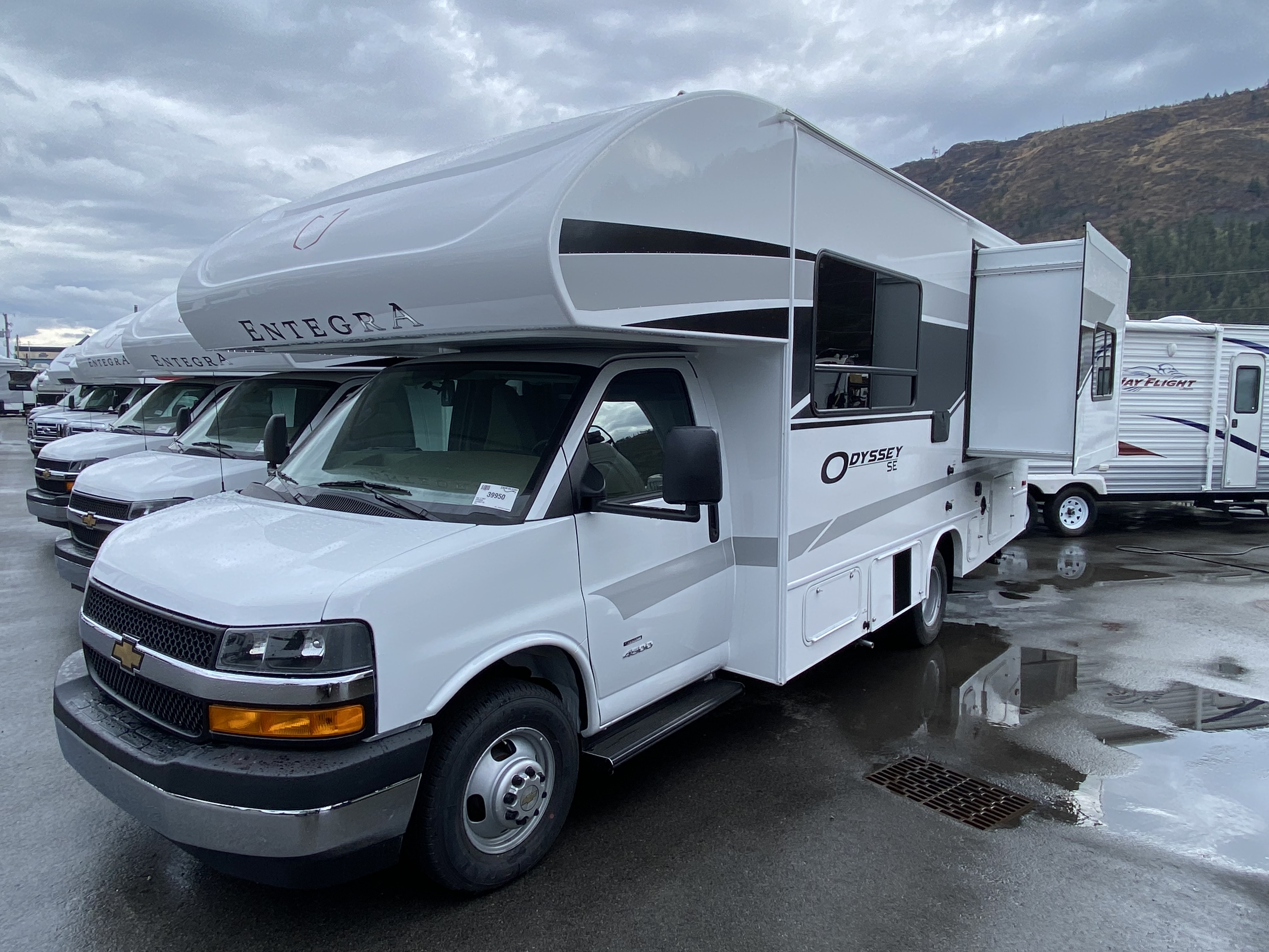2027 Entegra Coach Odyssey SE 22C - Image 6