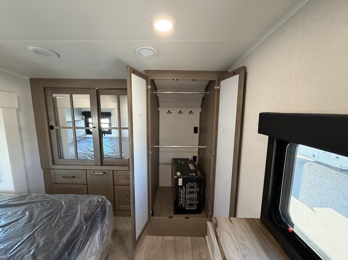 2027 JAYCO EAGLE 355MBQS - Image 57