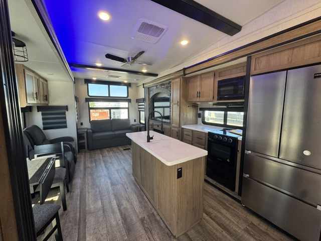 2023 CHEROKEE TIMBERWOLF 39DLBL - Image 25