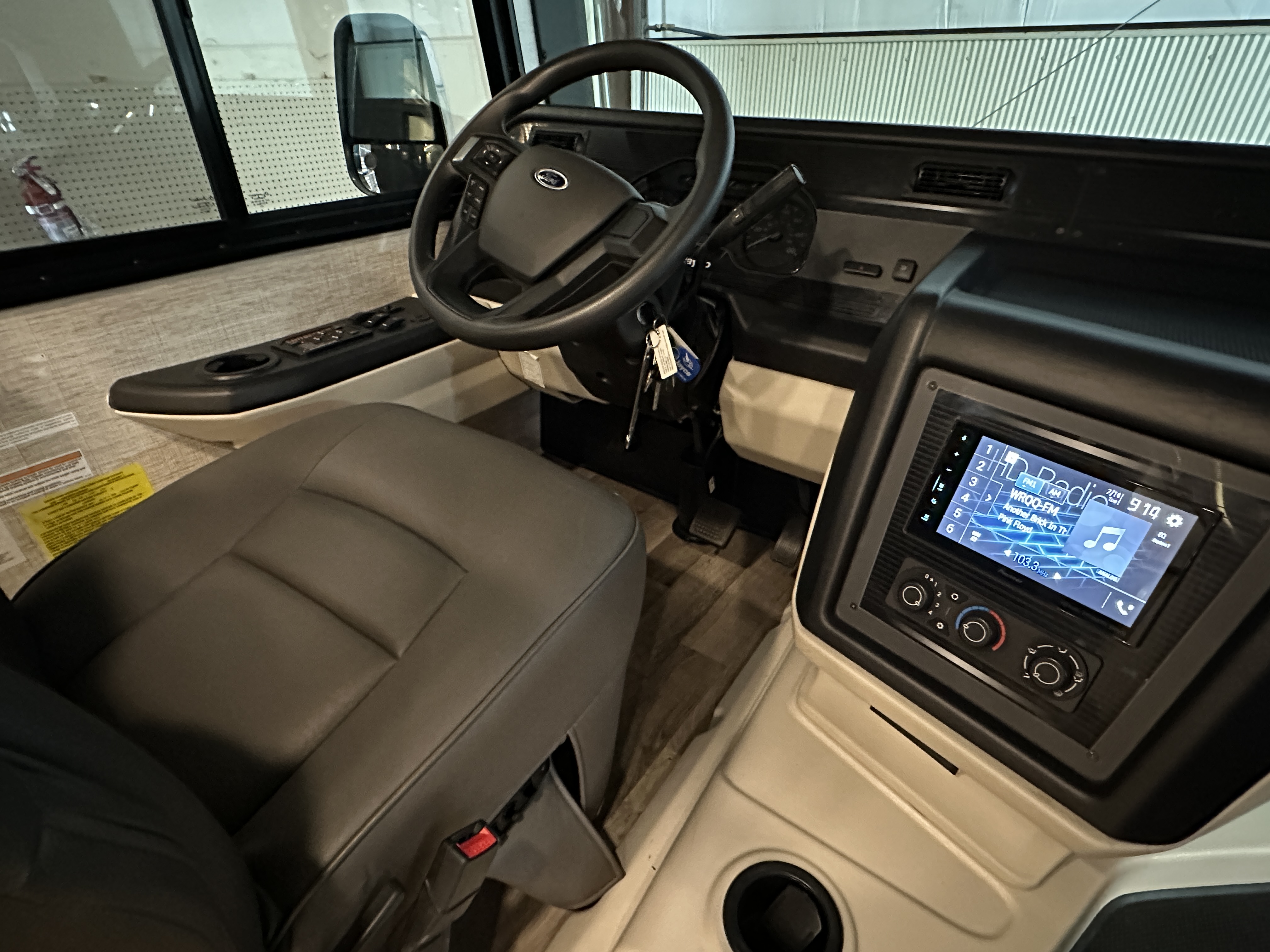 2021 JAYCO PRECEPT 36H - Image 9