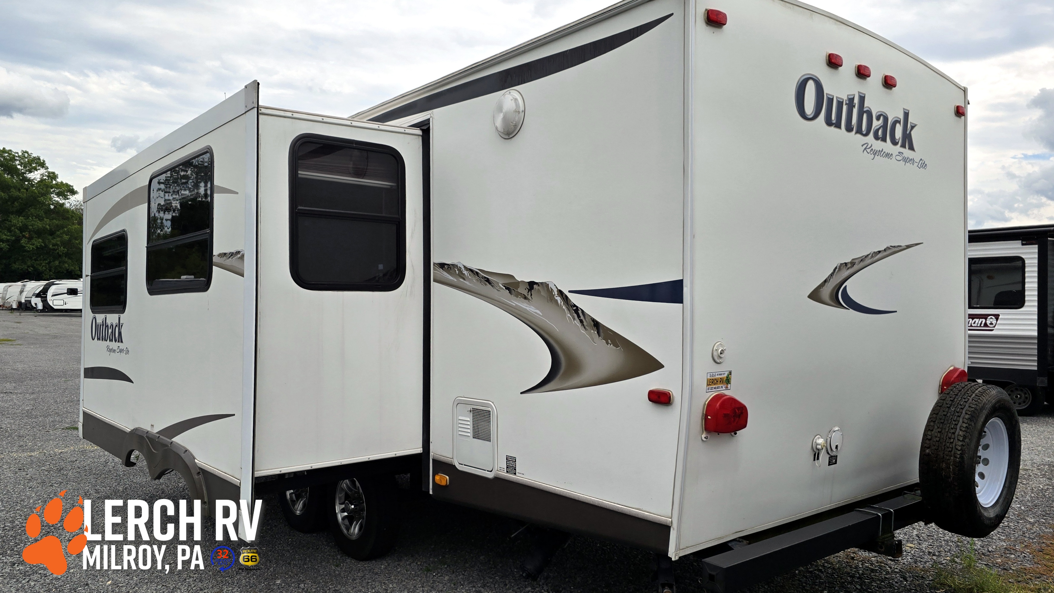 2011 Keystone Outback 270BH - Image 4