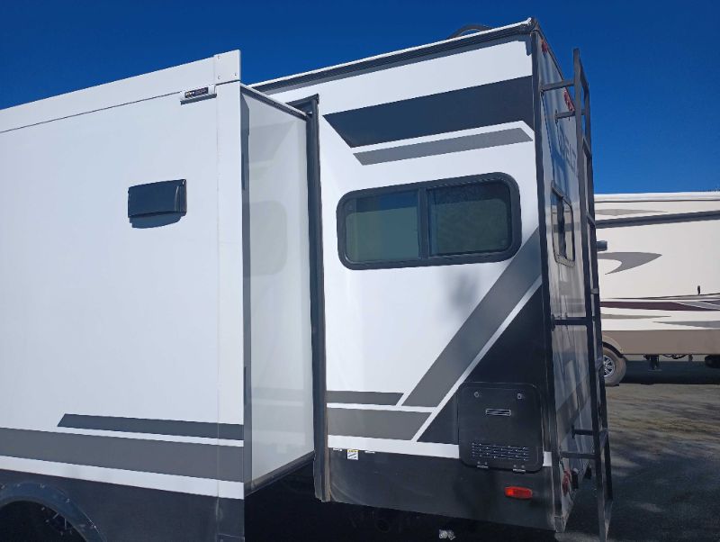 2026 Alliance RV Delta Ultra Lite ML226 - Image 2