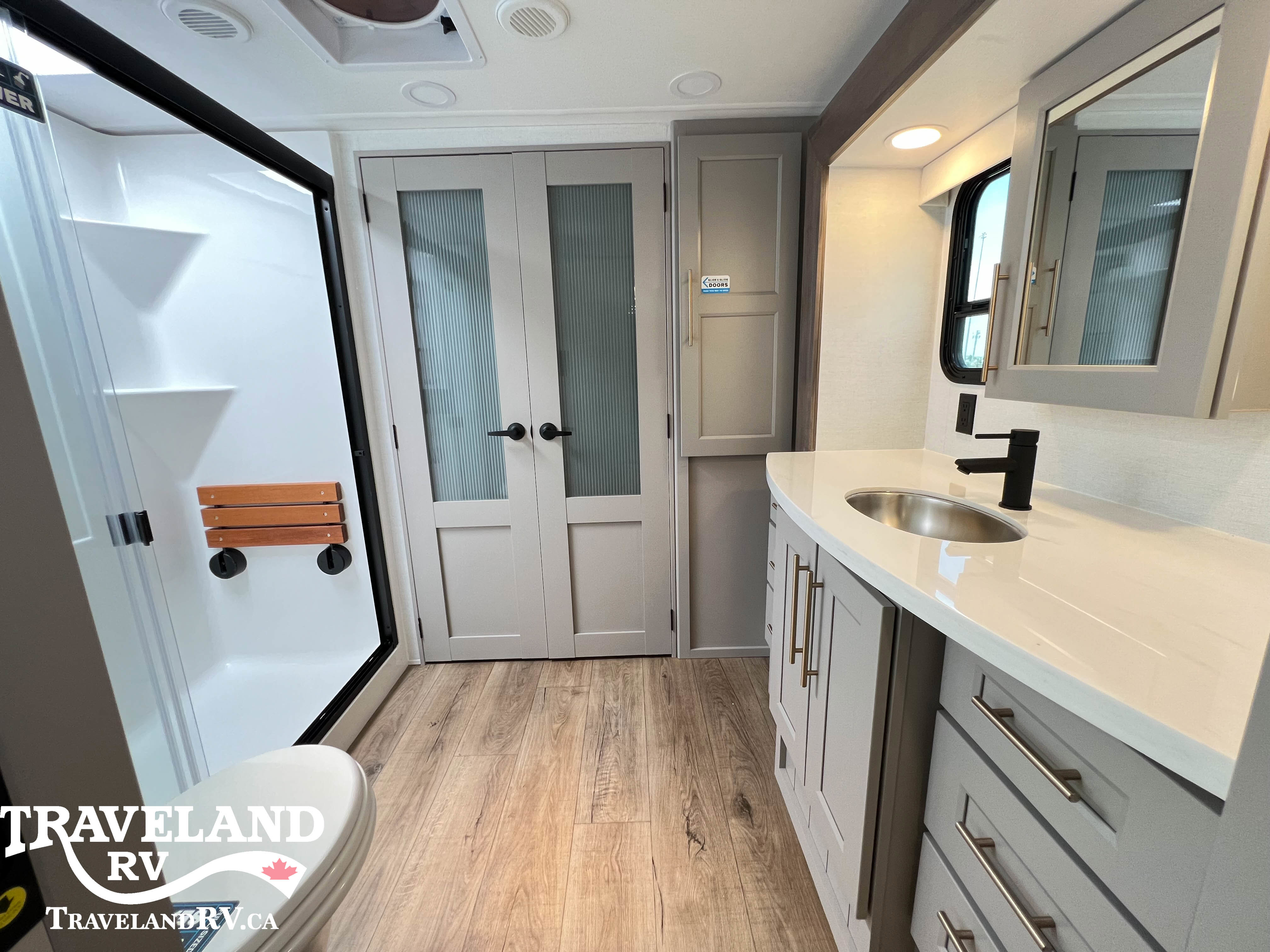 2026 Alliance RV Paradigm 382RK - Image 30