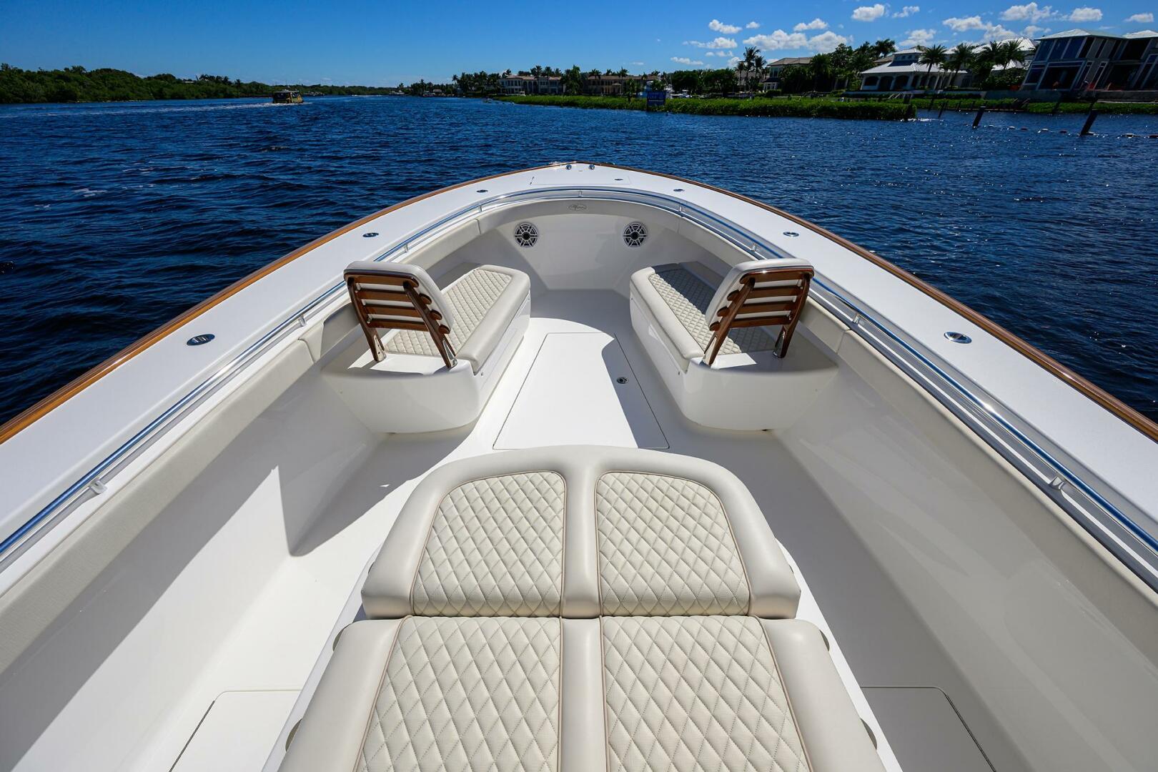 2022 Valhalla Boatworks V-41 - Image 10