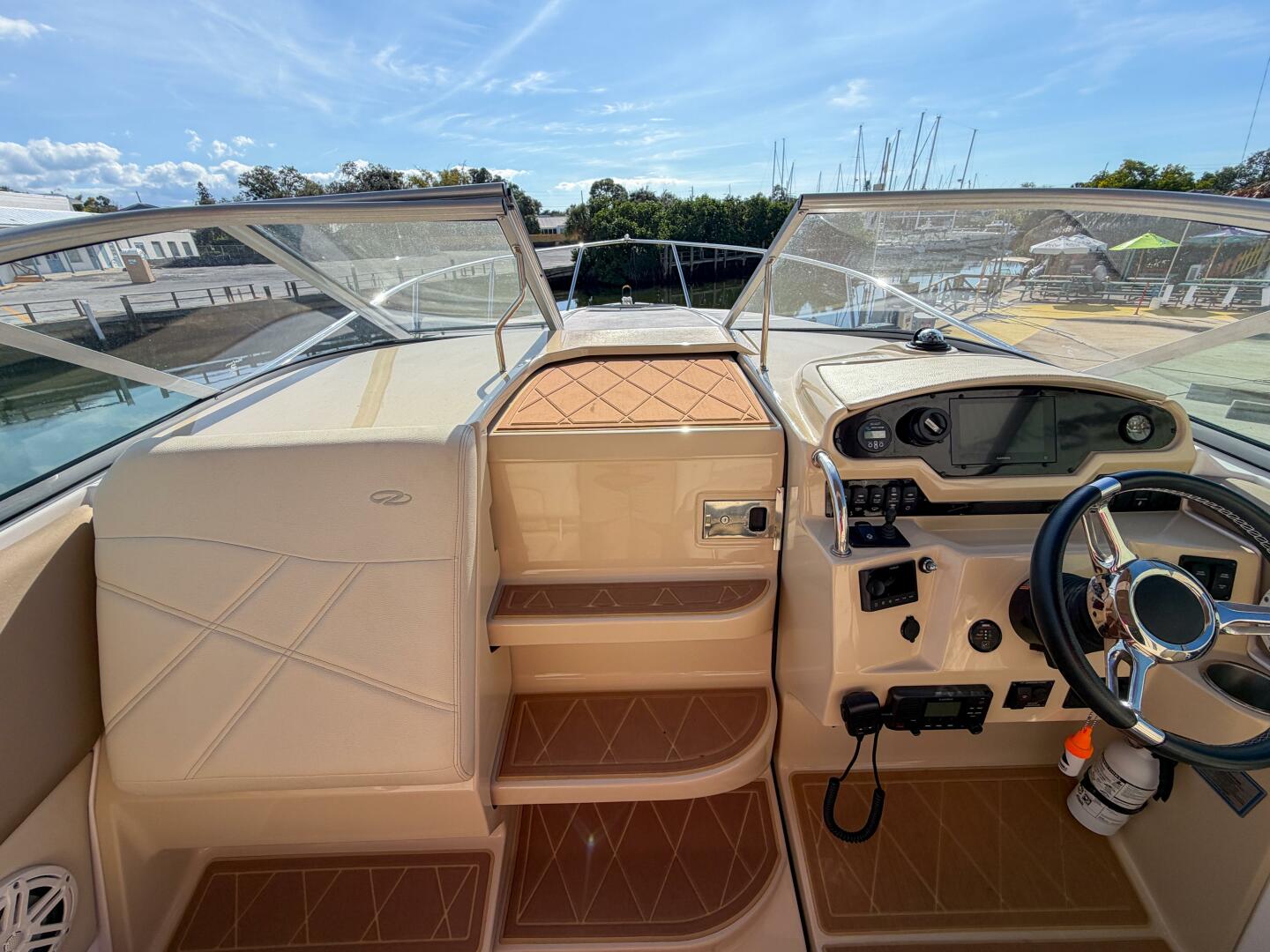 2020 Regal 26 Express - Image 17