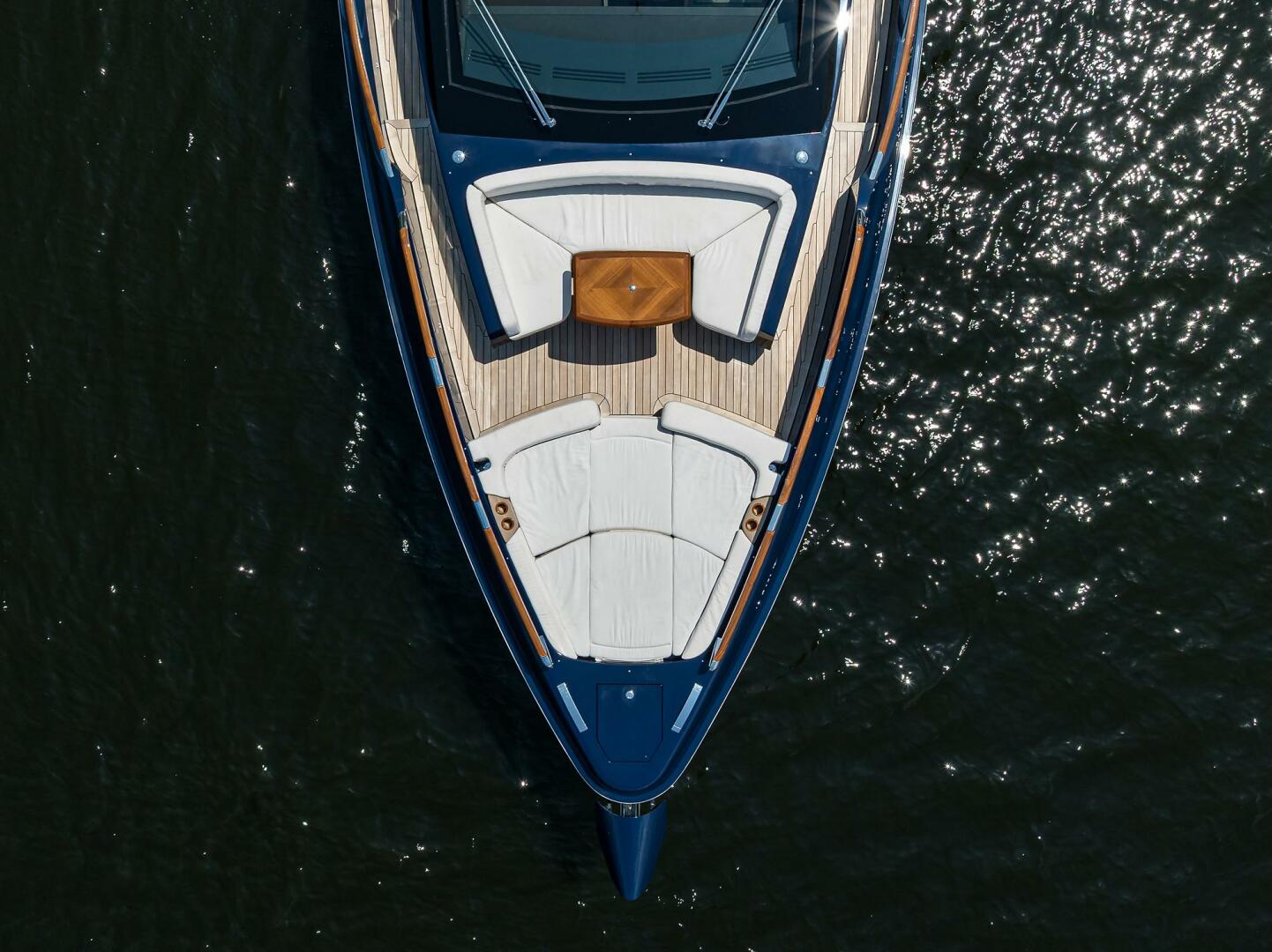 2023 Lazzara Yachts LSX 67 - Image 12