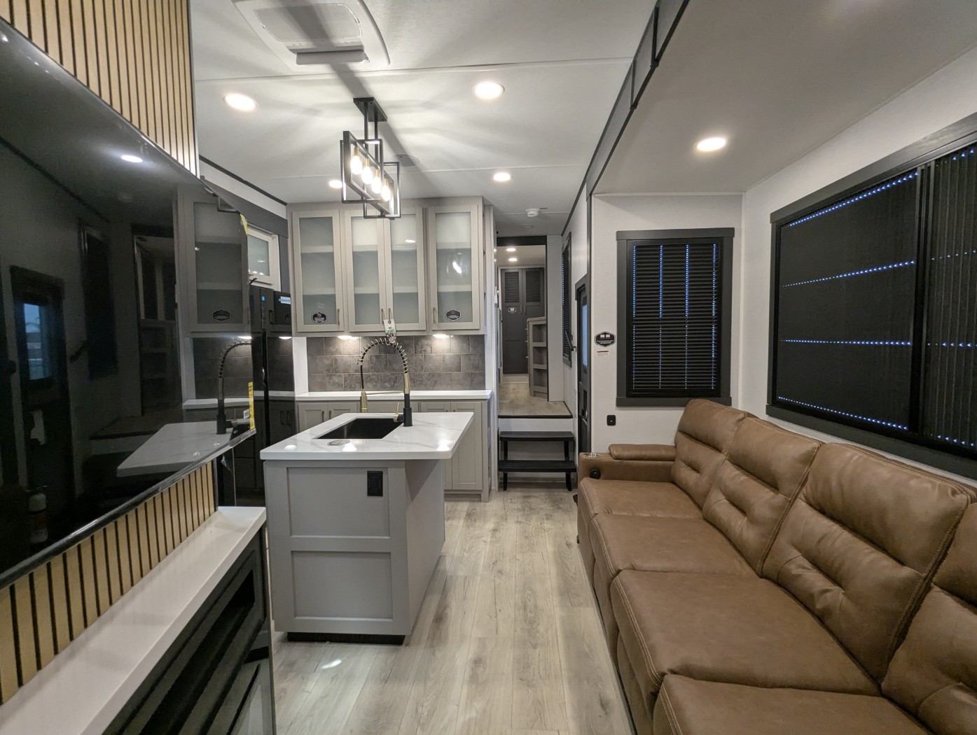 2027 Forest River Stealth 3513GX - Image 43