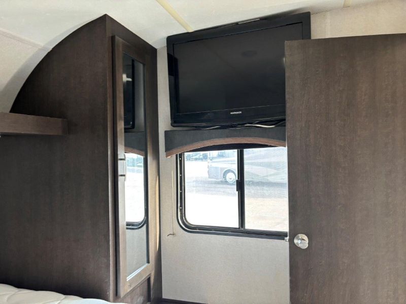 2019 Forest River Sandstorm T220 - Image 22