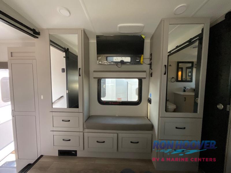 2026 JAYCO NORTHPOINT 382FLRB - Image 38