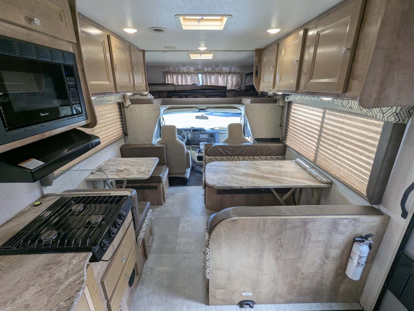 2020 Coachmen Leprechaun 260RS - Image 34