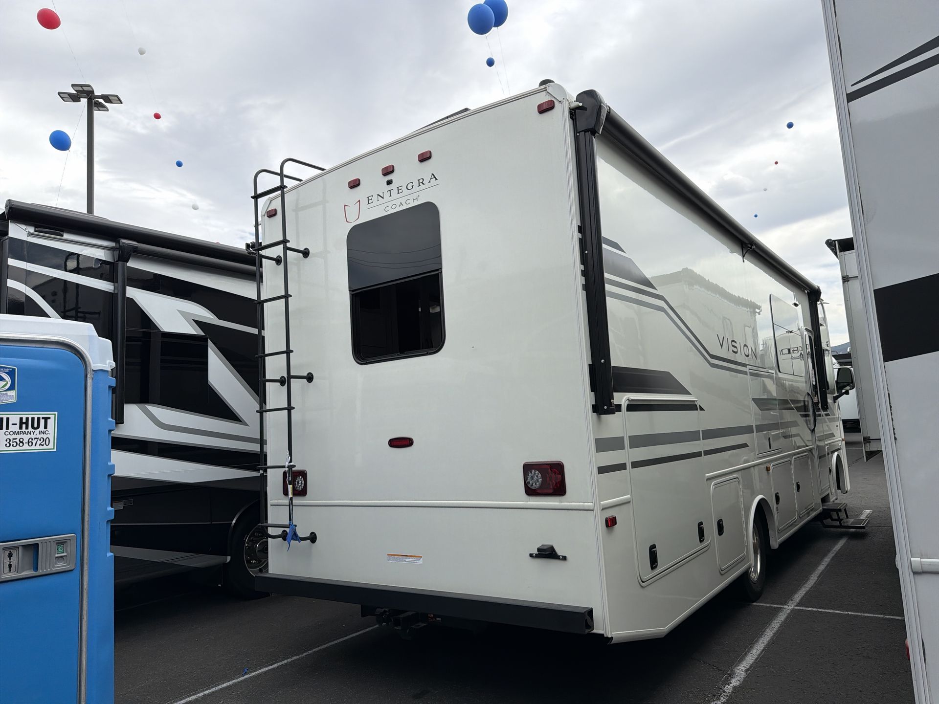 2027 Entegra Coach Vision 29S - Image 7