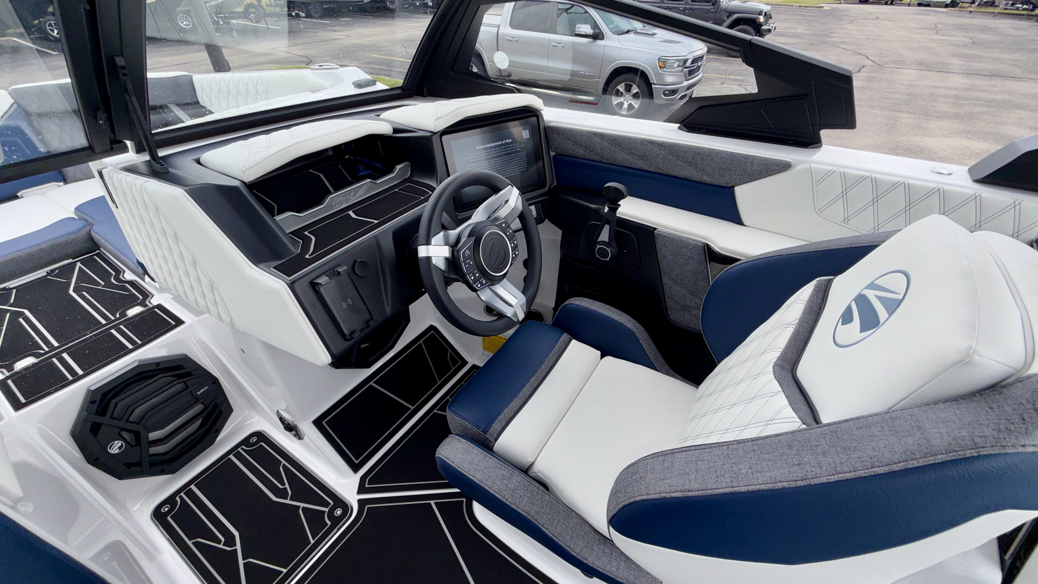 2027 Tigé  24RZX - Image 36