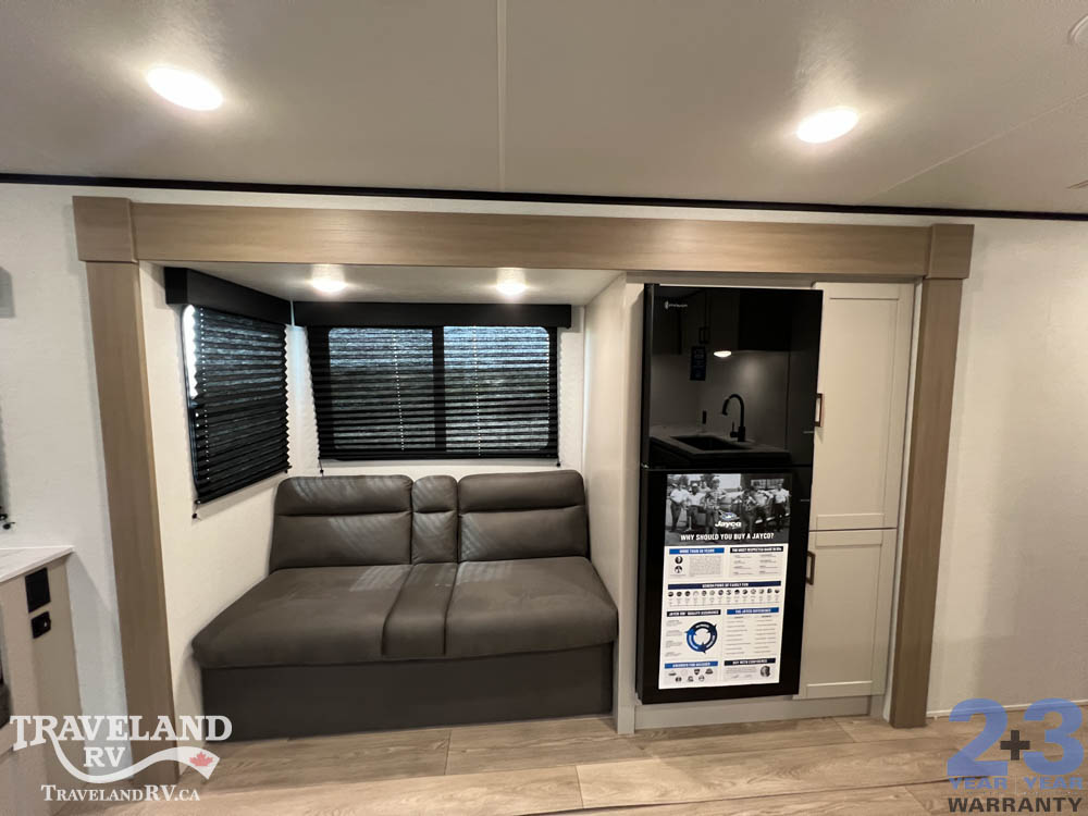 2027 Jayco Jay Feather SL 25RLSL - Image 15