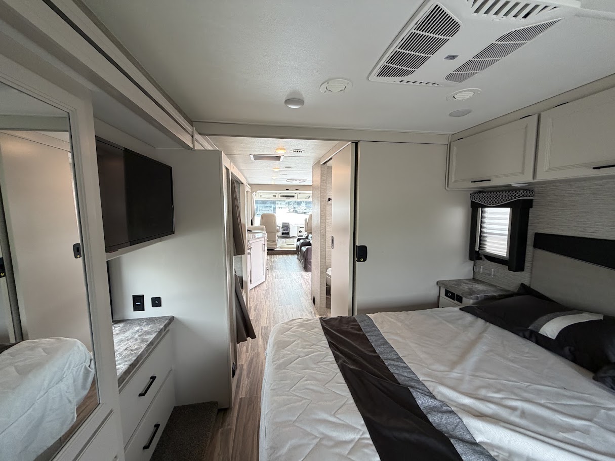 2023 THOR MOTOR COACH ACE 32B - Image 27
