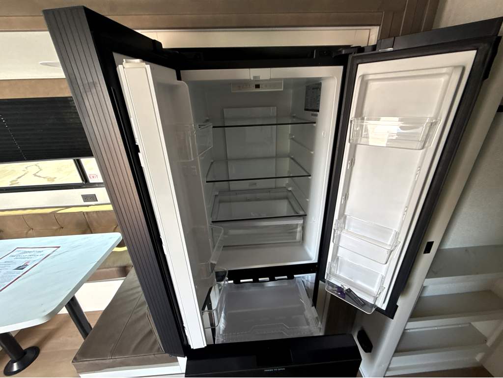2026 GRAND DESIGN TRANSCEND 265BHT - Image 16