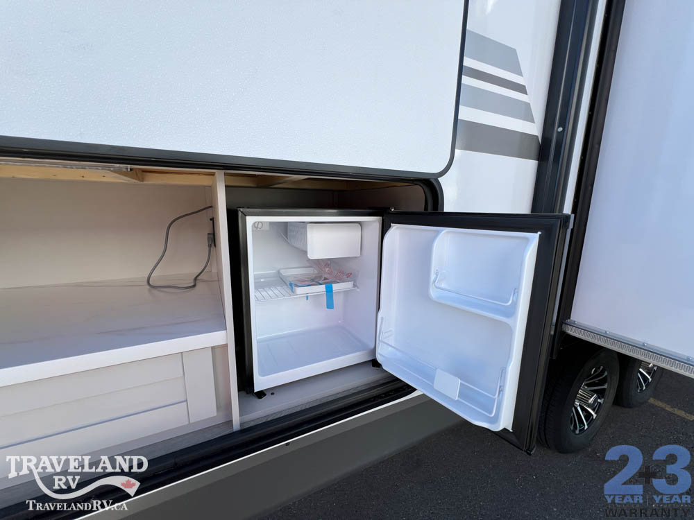 2027 Jayco Jay Flight SLX 333BTS - Image 13