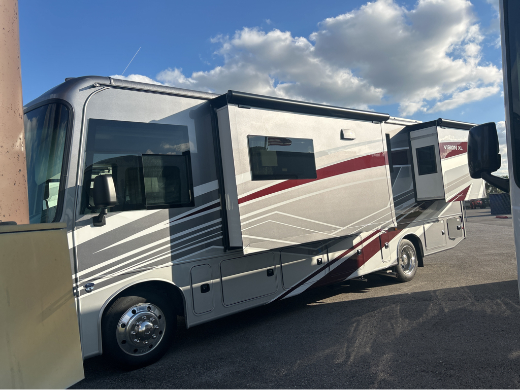 2026 ENTEGRA COACH VISION XL 31UL - Image 3