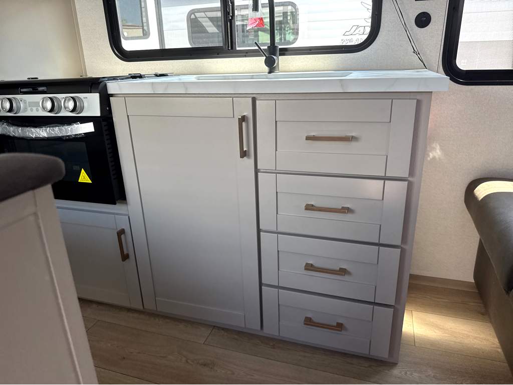 2027 Jayco Jay Flight SLX 260BH - Image 10