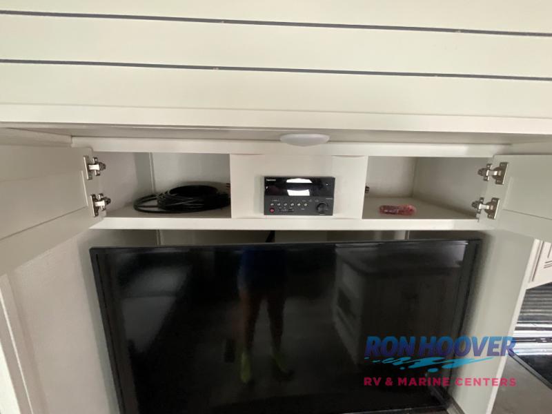 2022 KEYSTONE 33RLI - Image 18