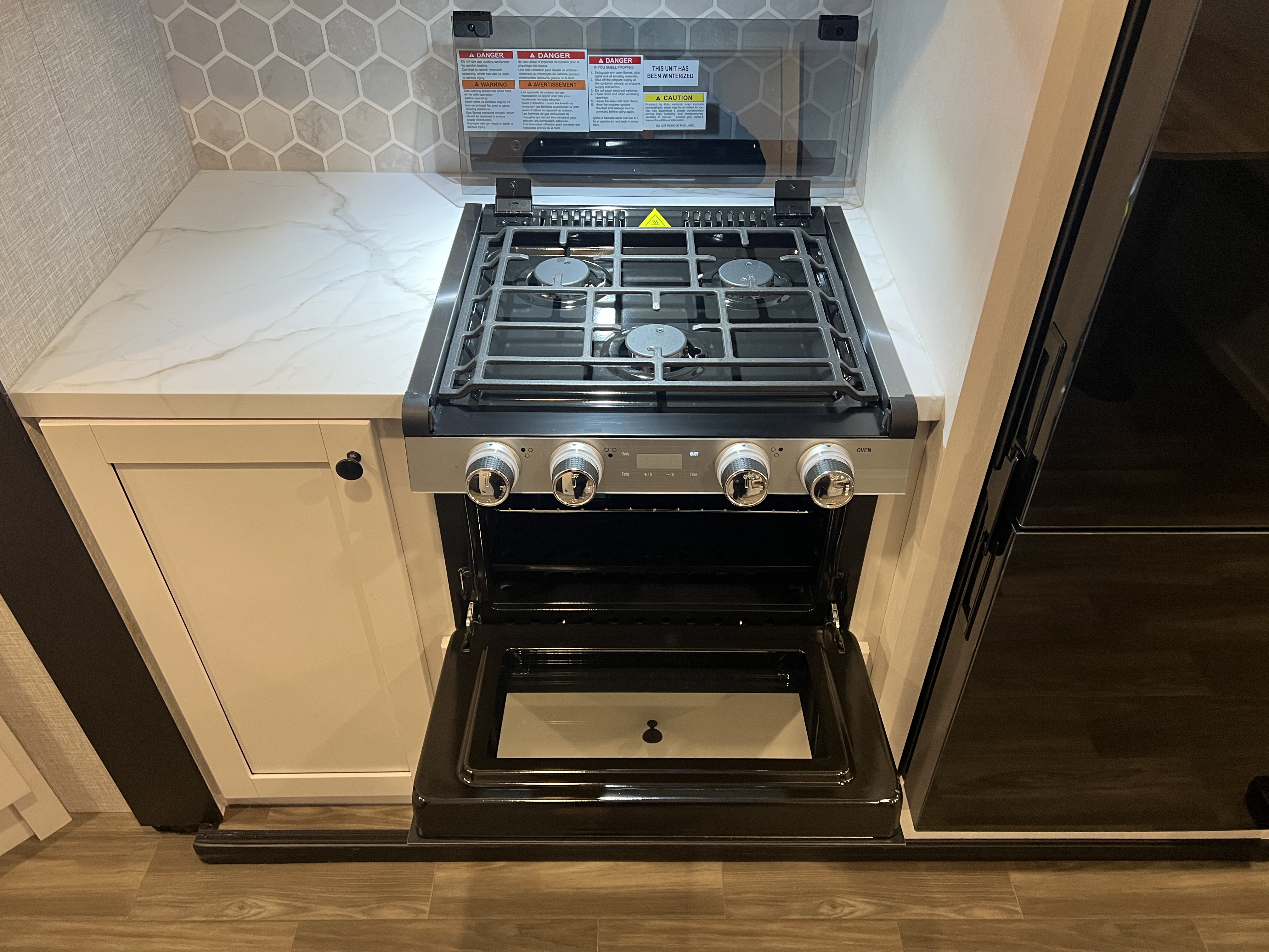 2025 Highland Ridge Range Lite 225CK - Image 16