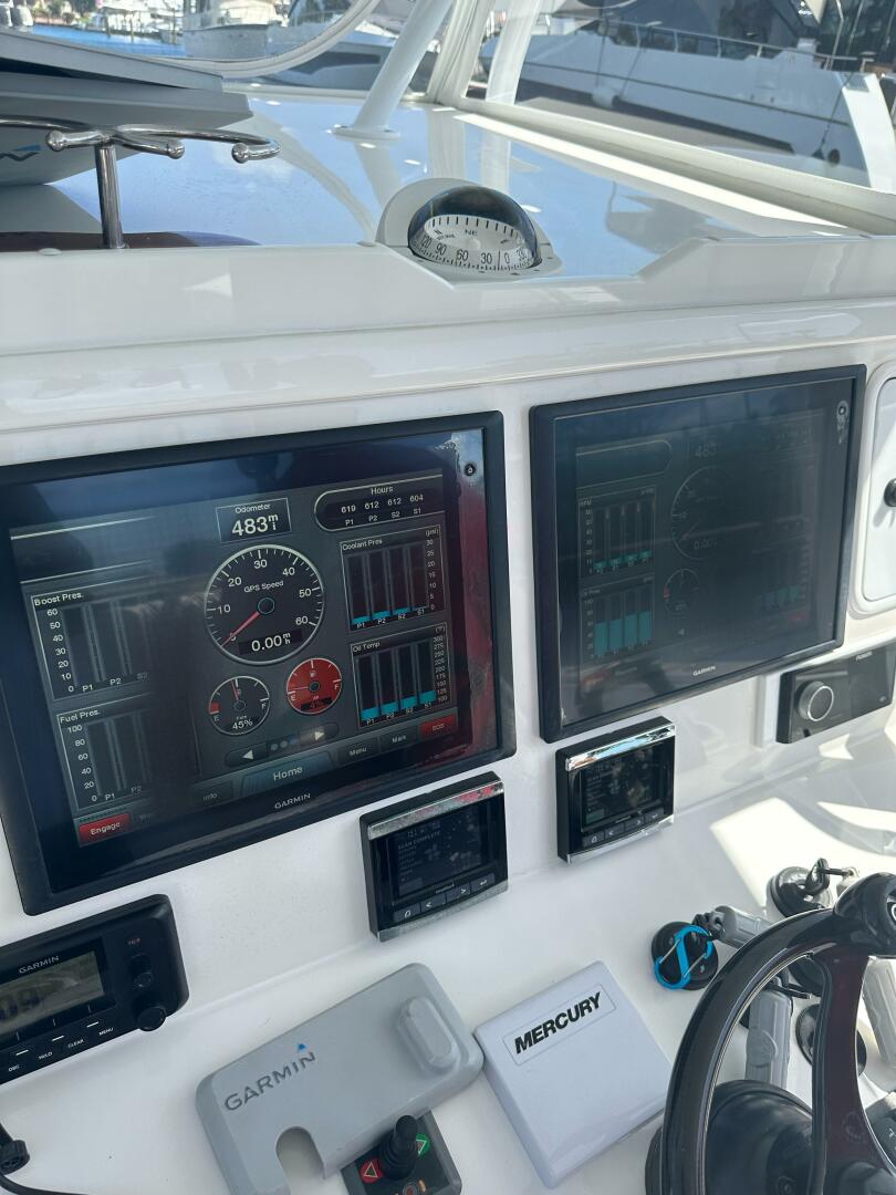 2016 Invincible Open Fisherman - Image 12