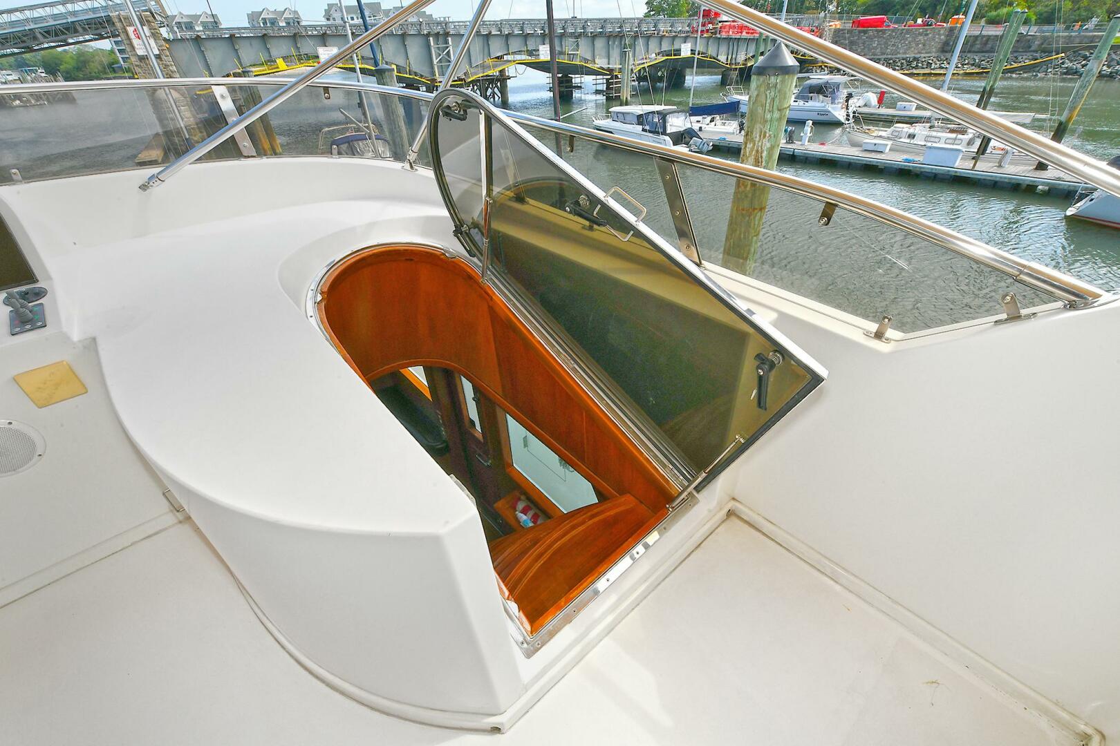 2002 Grand Alaskan Flushdeck - Image 47
