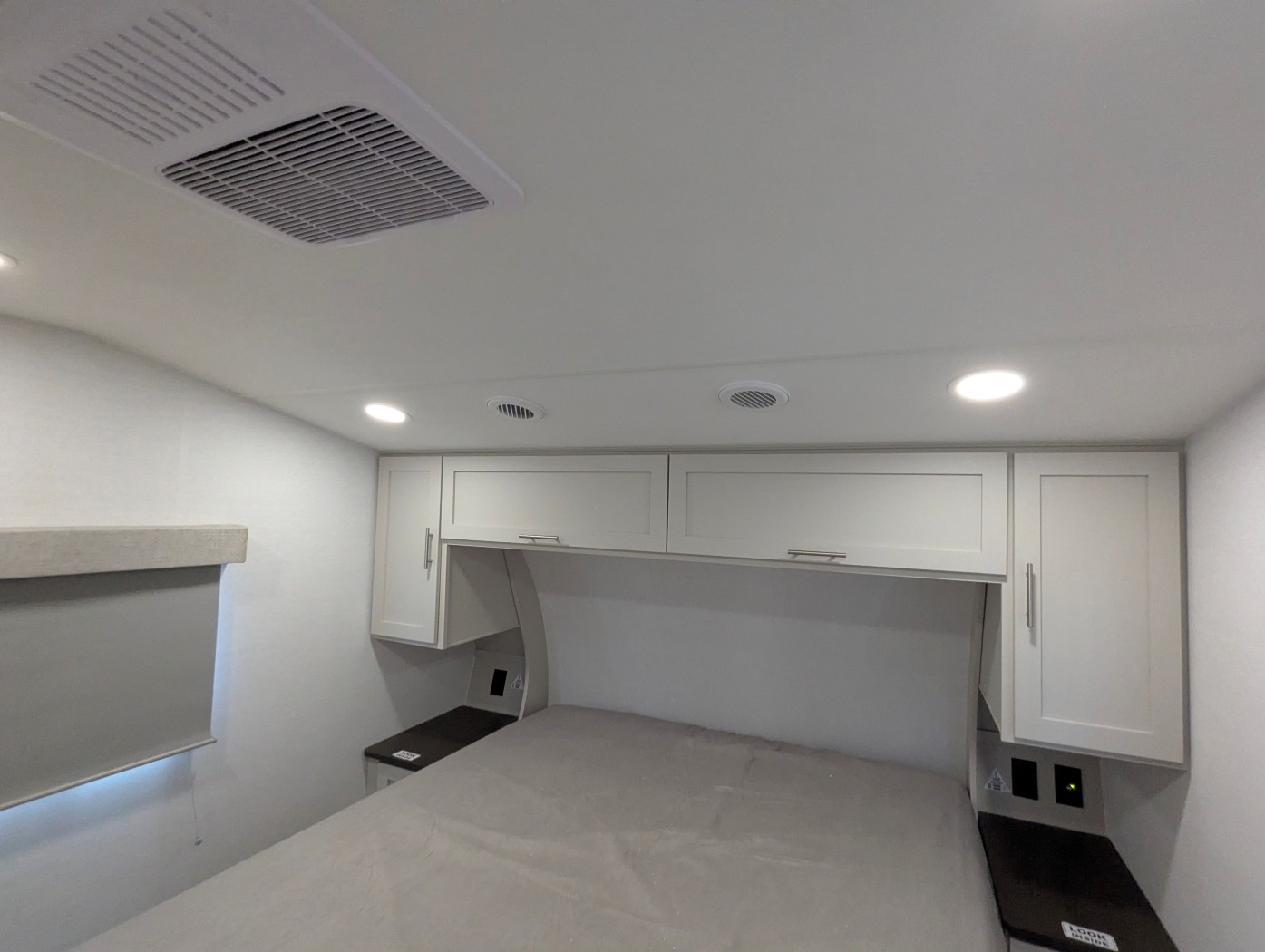2027 Alliance RV Avenue 30BH - Image 23