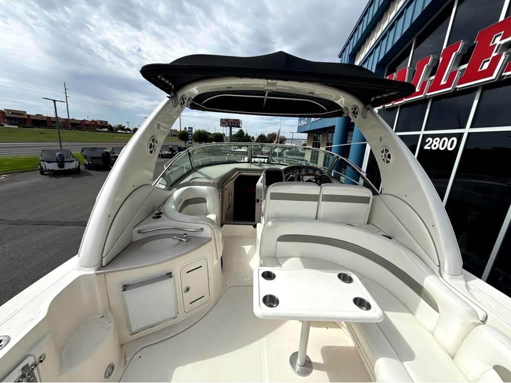 2006 Sea Ray 320 Sundancer - Image 9