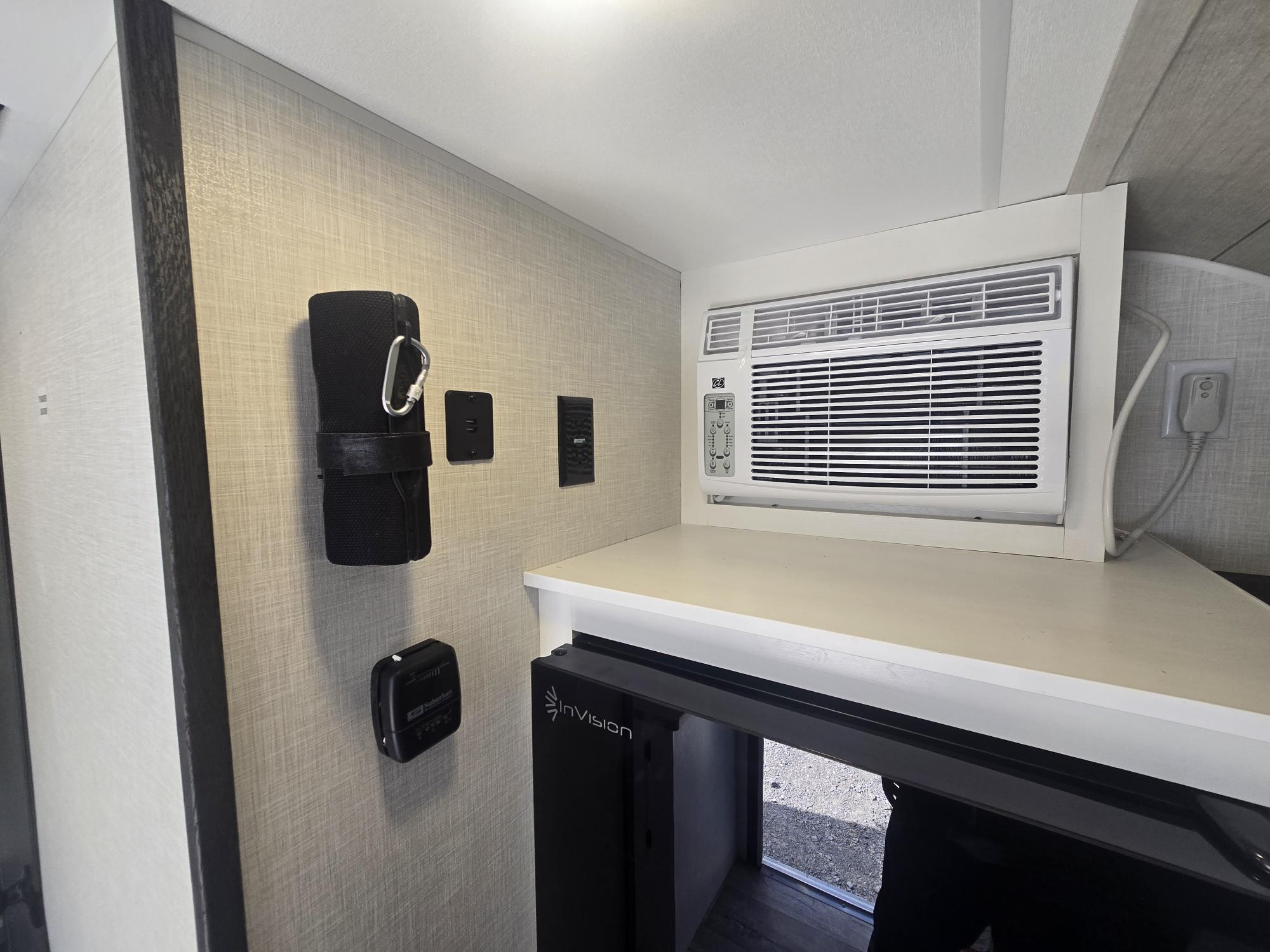 2026 VENTURE RV SIENNA 140VFD - Image 6