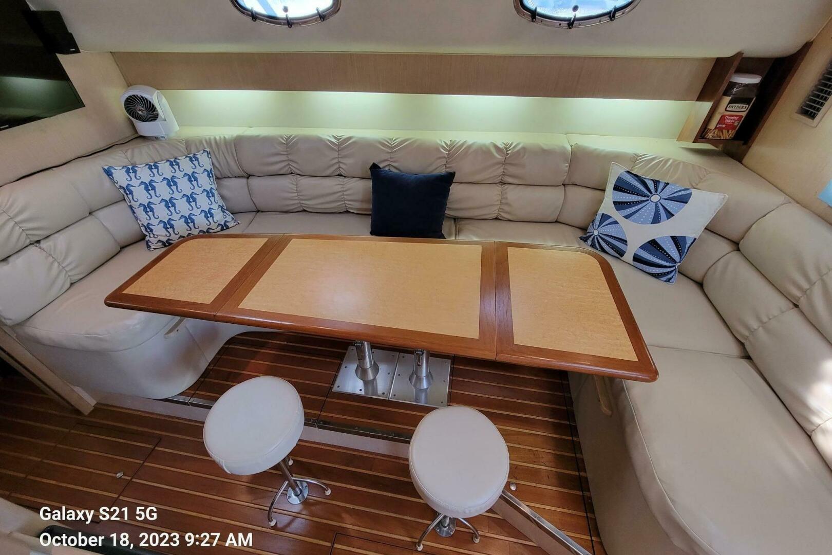 1996 Tiara Yachts 4000 Express - Image 6