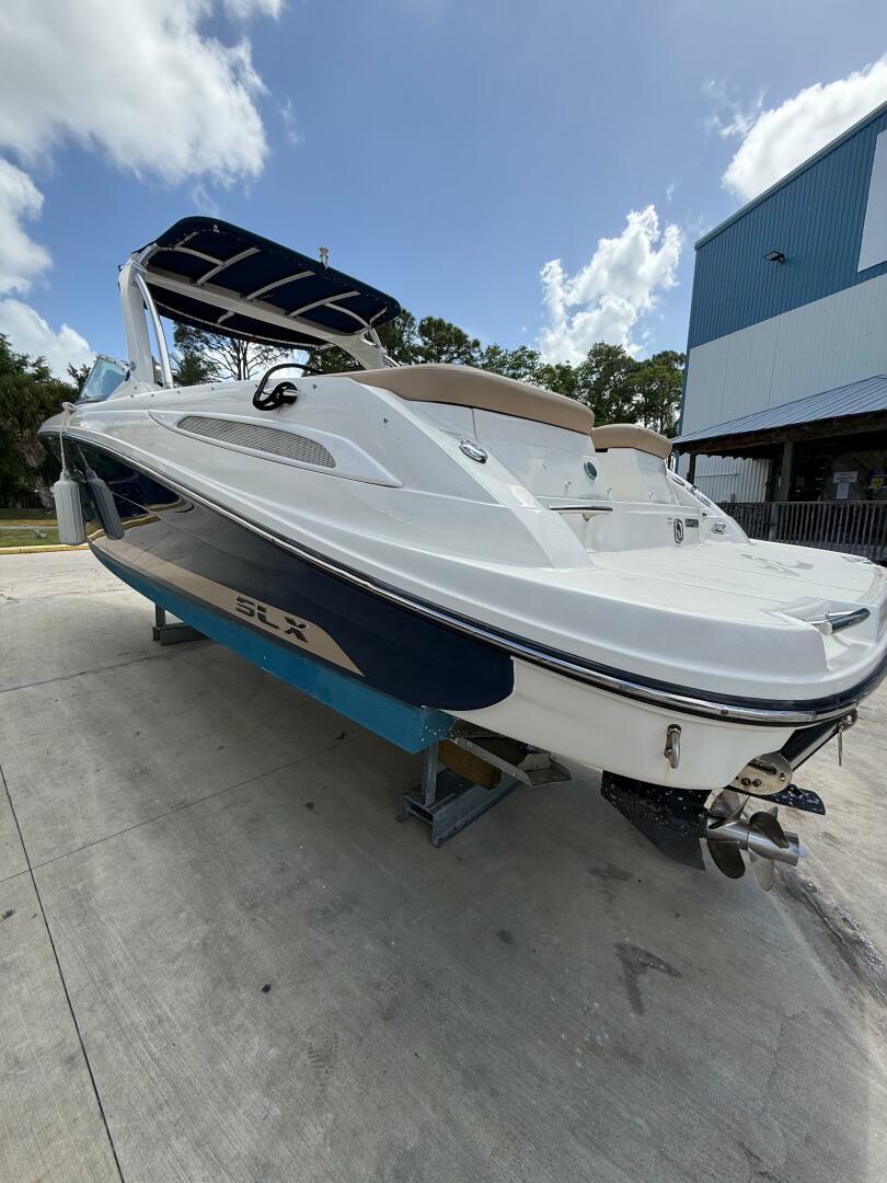 2014 Sea Ray 270 SLX - Image 3