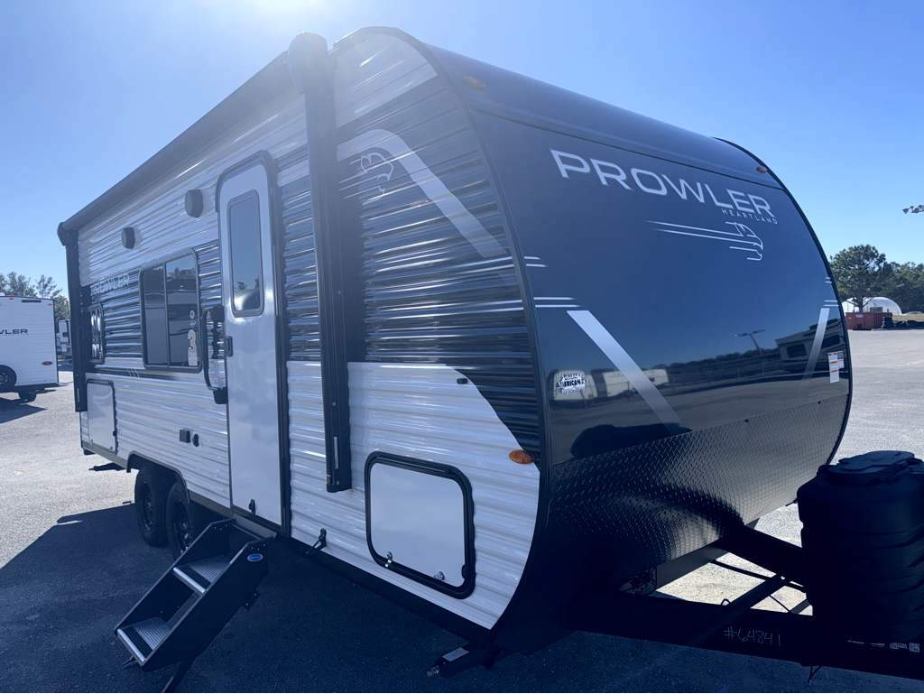 2026 HEARTLAND PROWLER 2000MB - Image 1