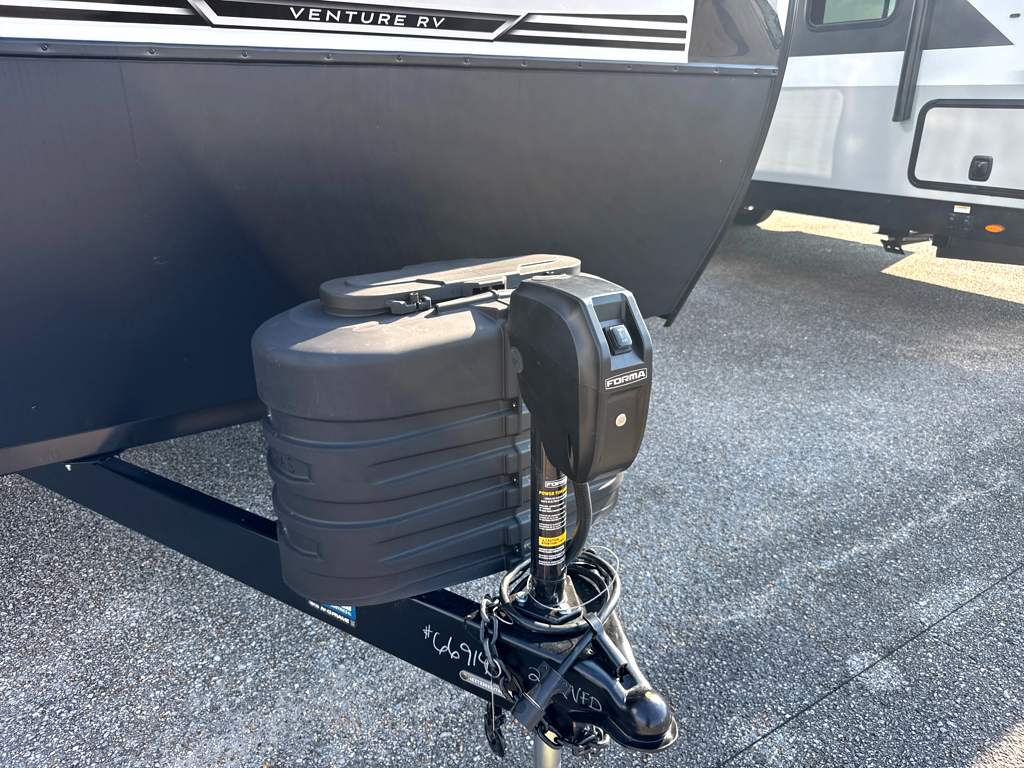 2027 VENTURE RV STRATUS 282VFD - Image 23
