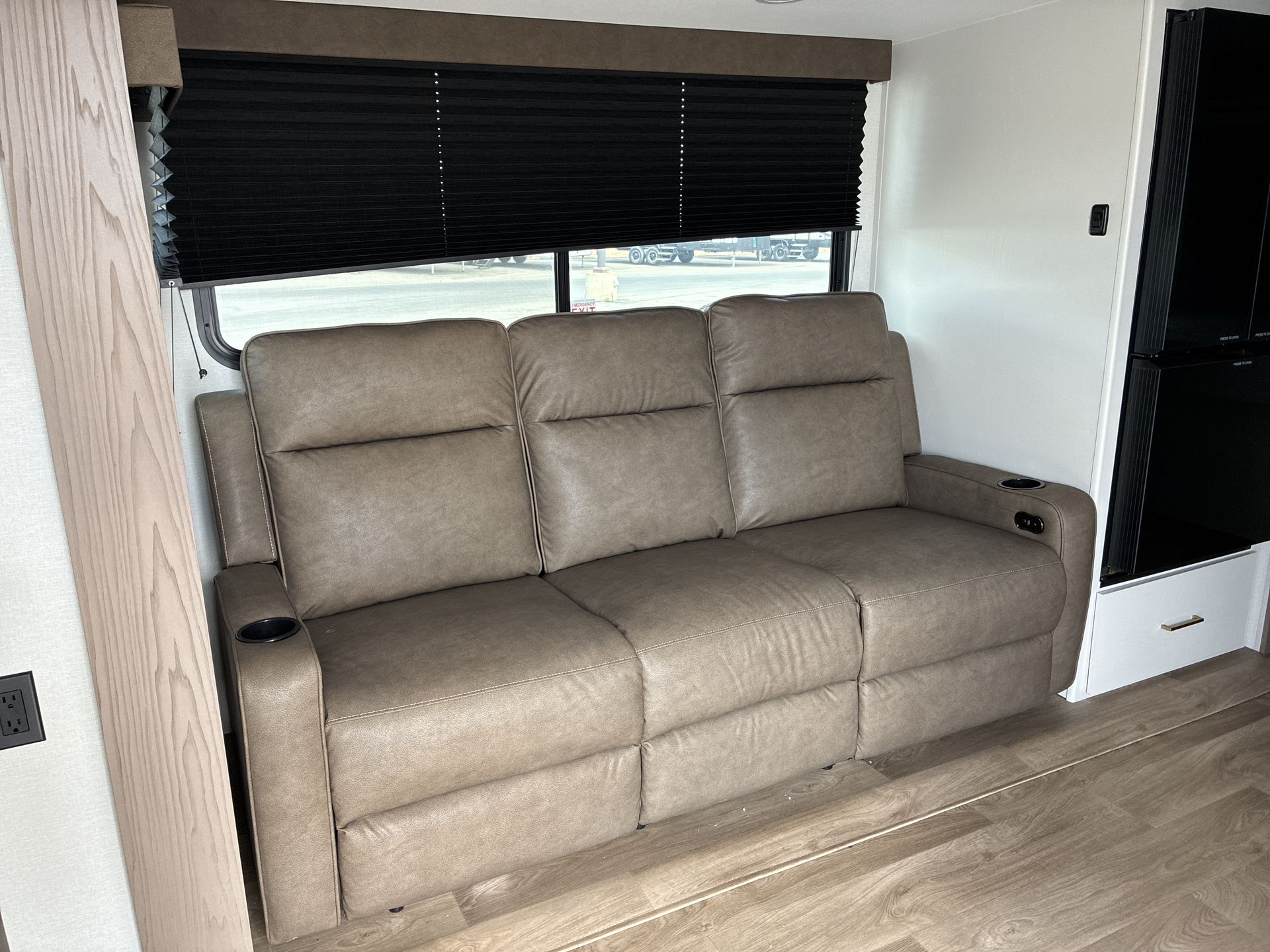 2027 Grand Design Transcend XPLOR 22RBX - Image 37