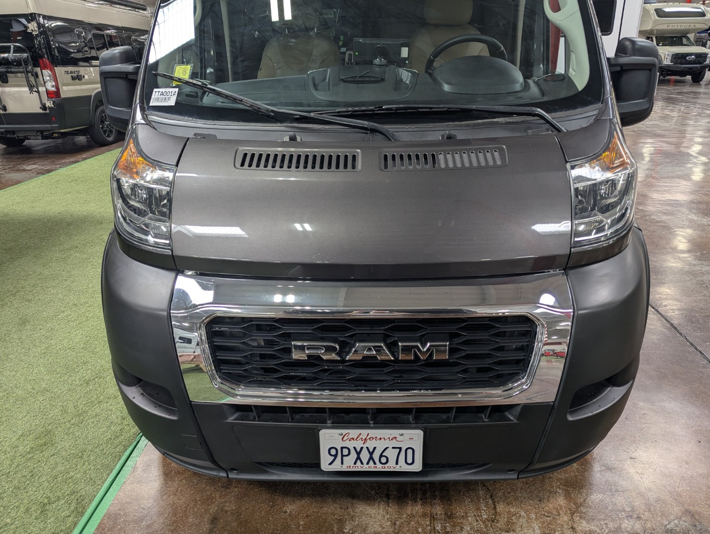 2023 Thor Motor Coach Rize 18A - Image 2