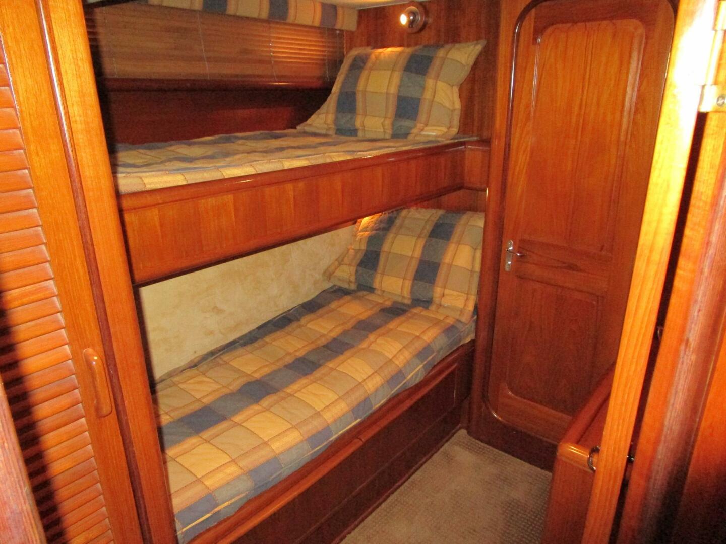 1990 Viking Cockpit Motor Yacht - Image 36