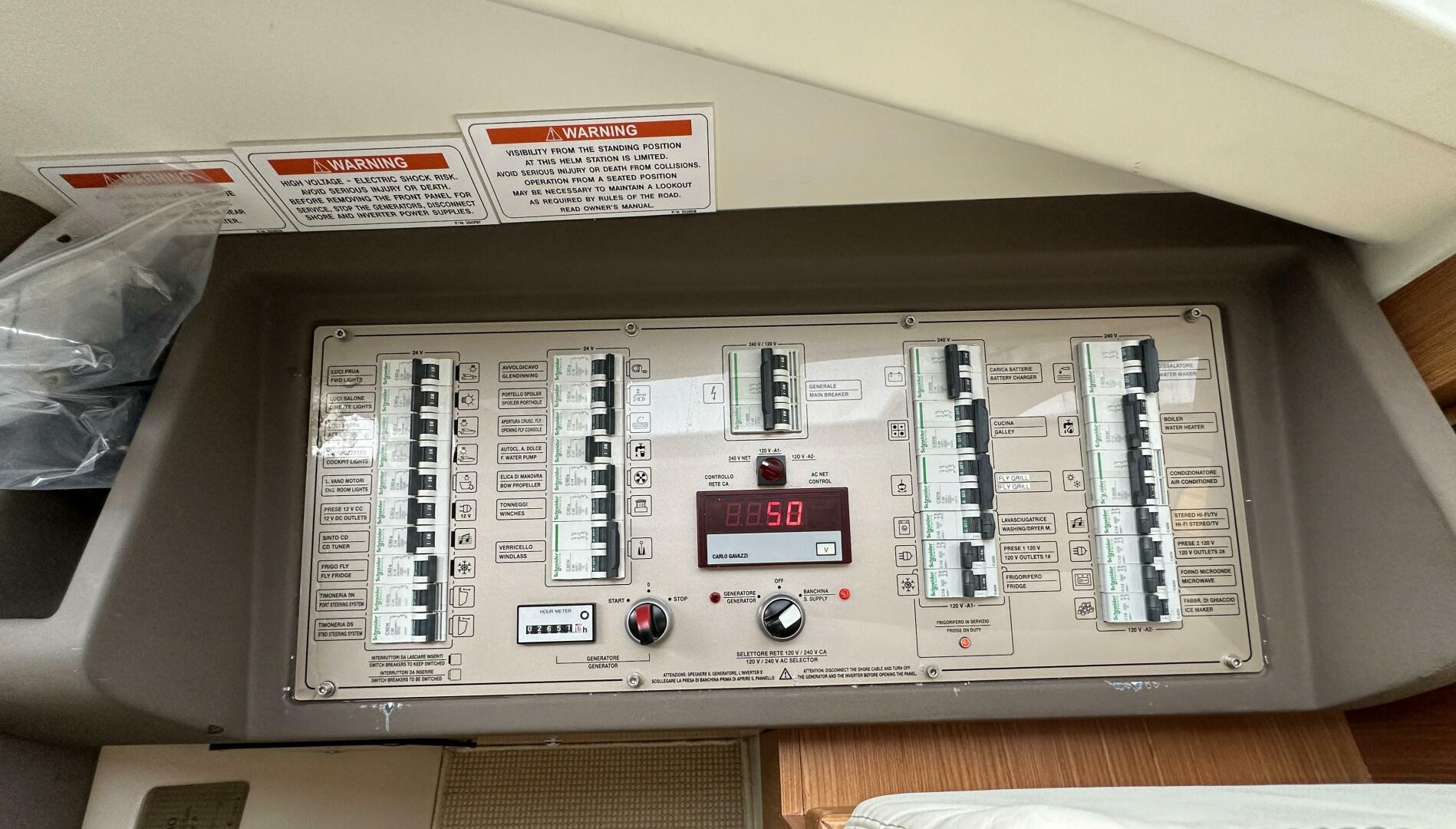 2014 Ferretti Yachts 530 - Image 21