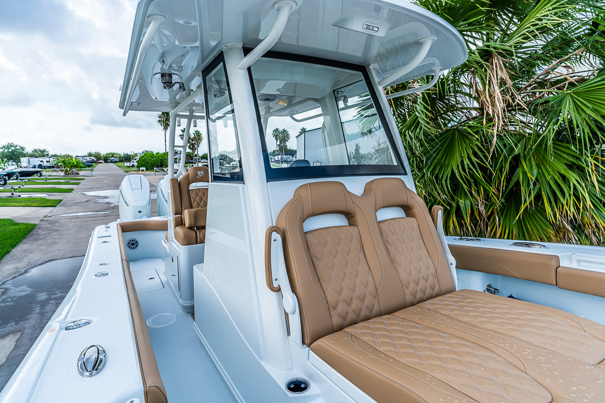 2027 YELLOWFIN 36 OFFSHORE - Image 19