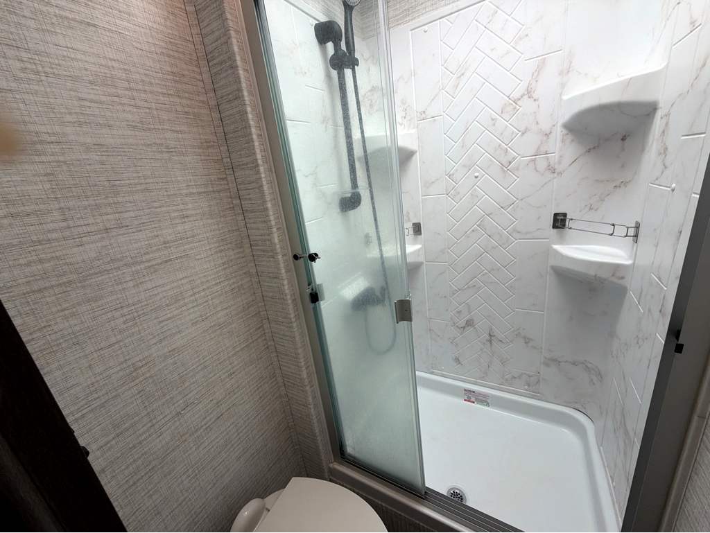 2025 ENTEGRA COACH ODYSSEY 30Z - Image 30