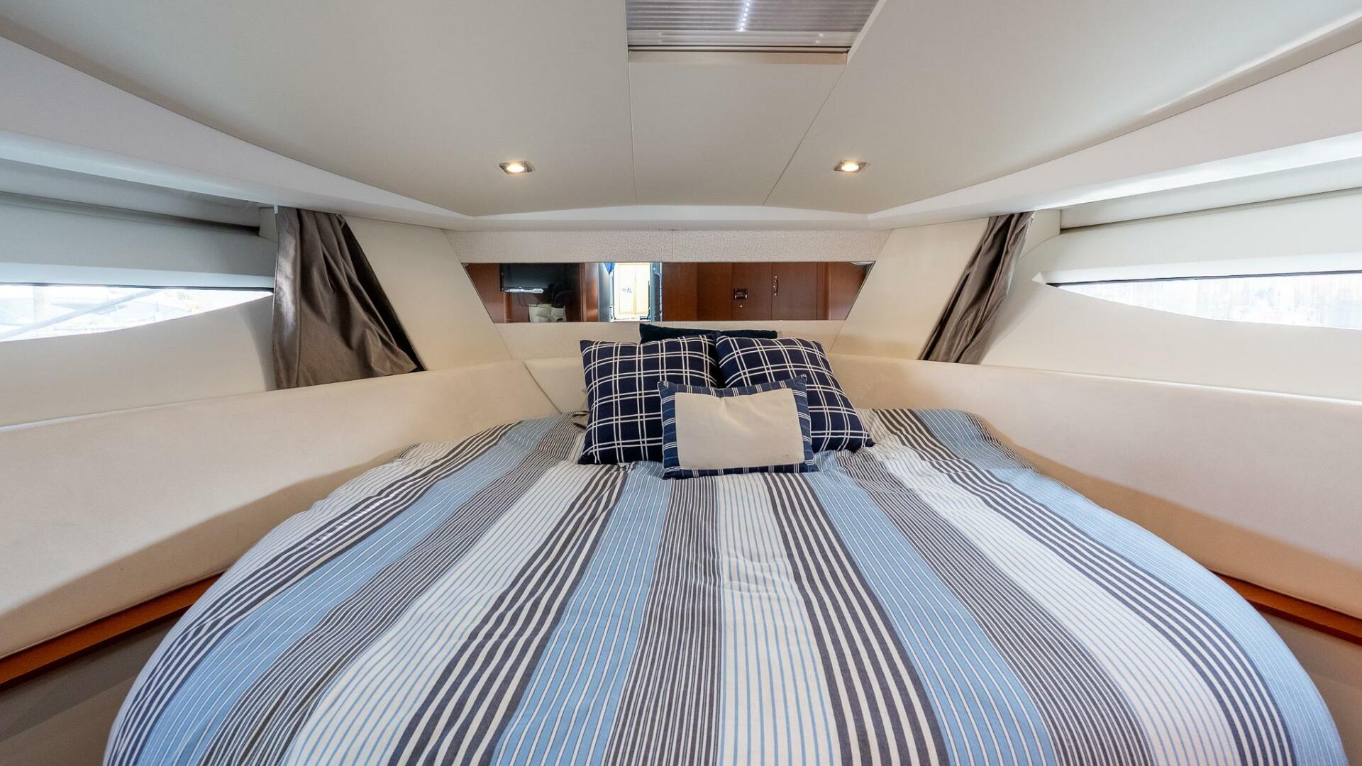 2018 Jeanneau NC 11 - Image 38