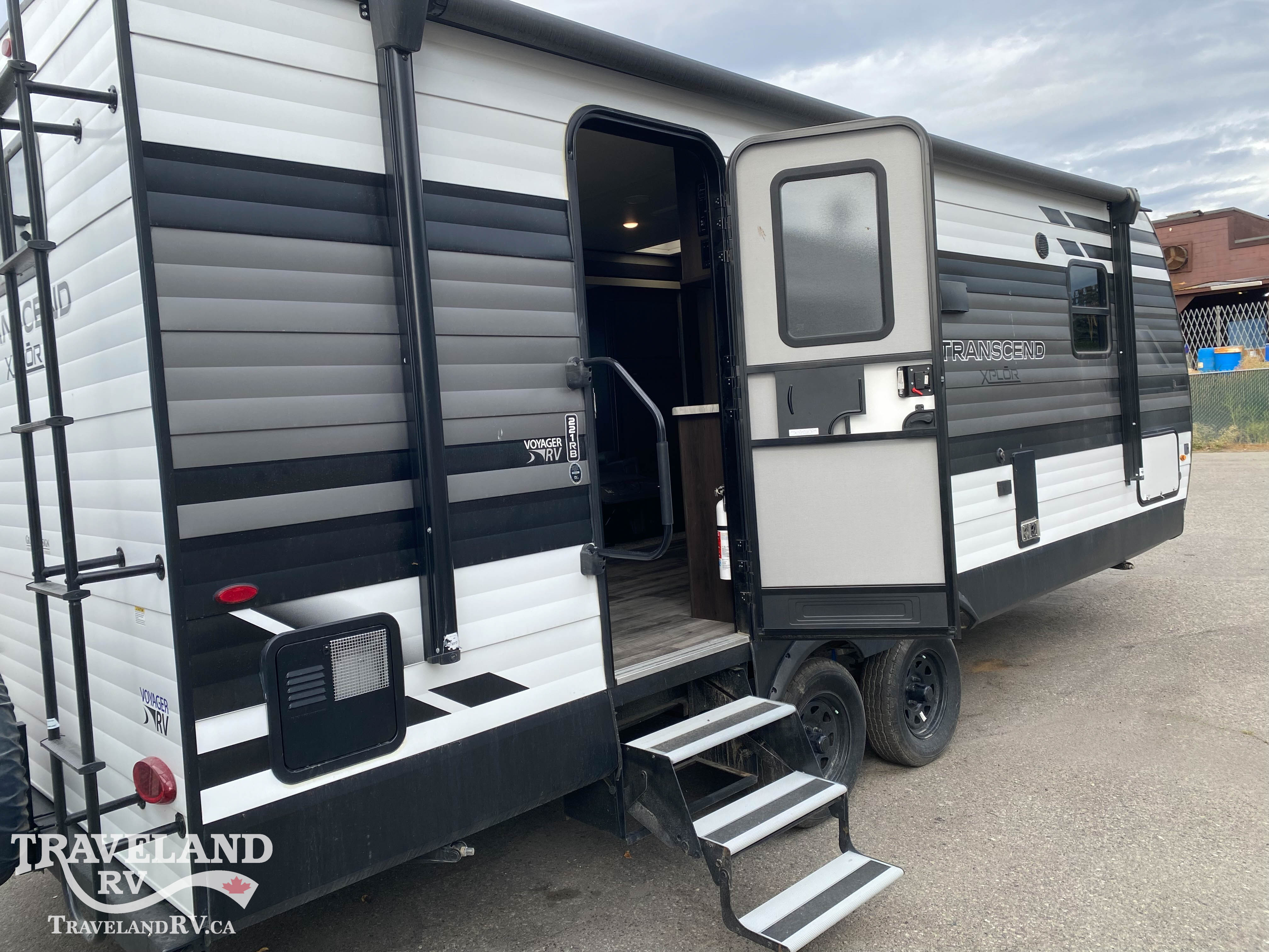 2023 Grand Design Transcend XPLOR 221RB - Image 7